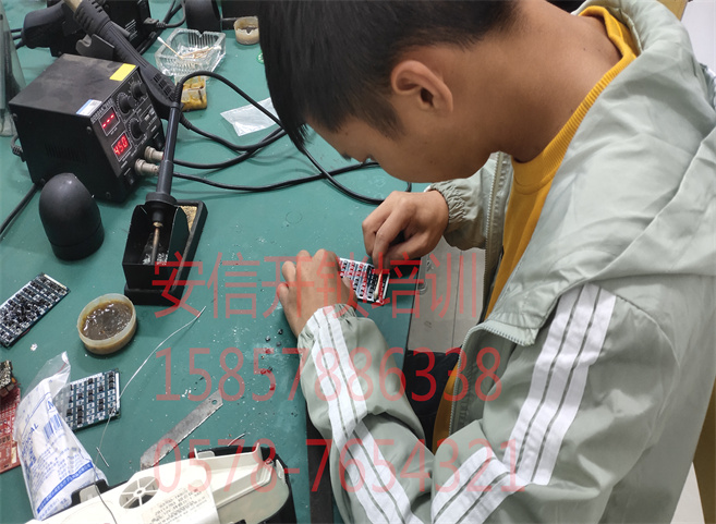 荊門有開(kāi)鎖培訓(xùn)學(xué)校嗎？