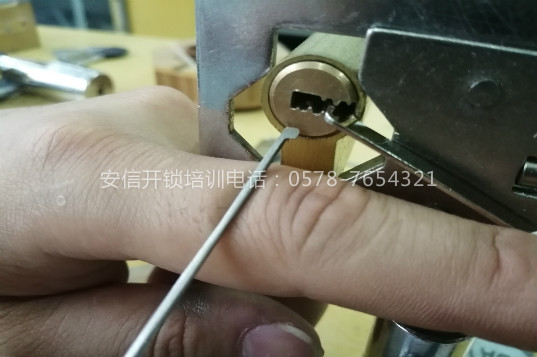 黃石學(xué)開鎖必須要開店嗎